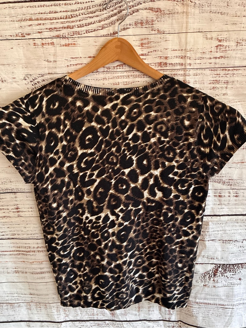 Calvin Klein Women's Leopard Print Short Sleeve Top - Brown/Black Large - Picture 3 of 4